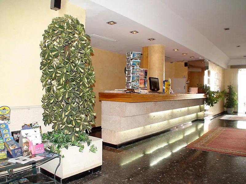 Hotel Oberoy Peguera 4*,